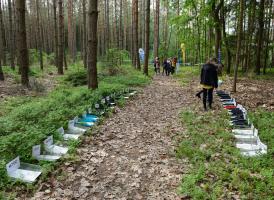 Téměř 6500 závodníků poběží o víkendu s mapou a buzolou